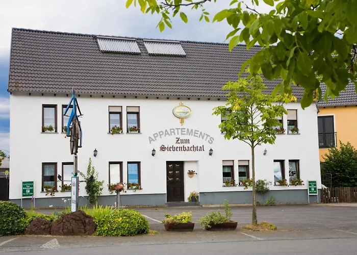 Landgasthof Zum Siebenbachtal 3* Strotzbüsch